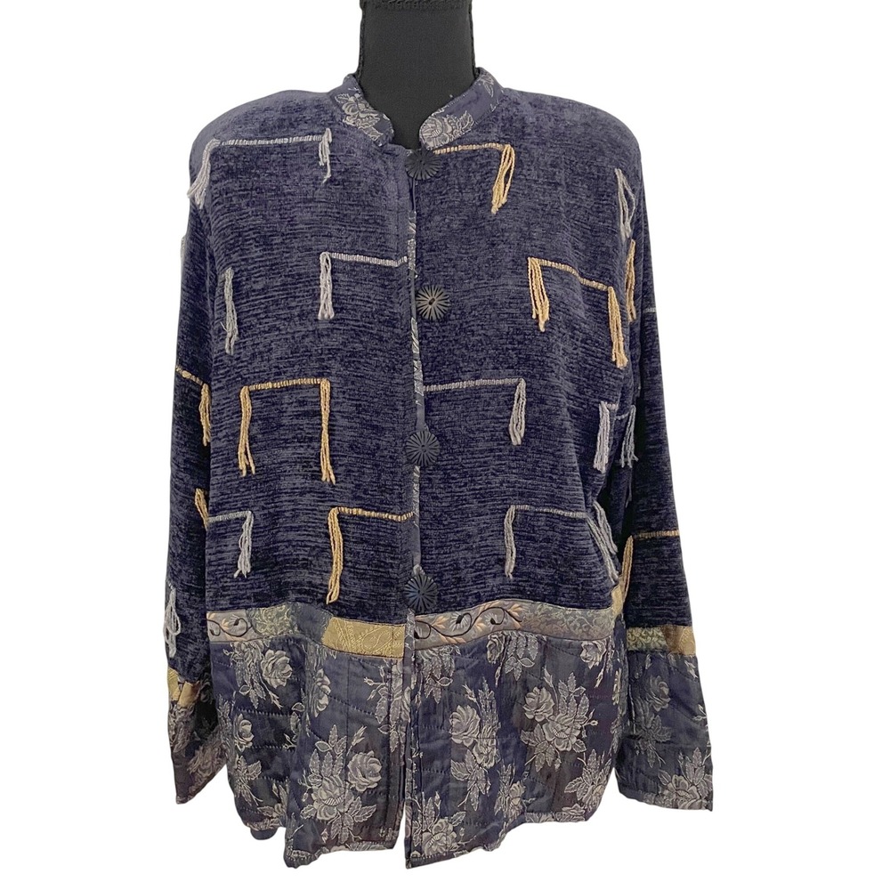 VTG Flashback Women's Navy Blue‎ Jacket with Embroidered Accents Floral Border M